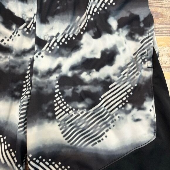 Nike Dri-Fit Athletic Shorts Boys Small - Picture 4 of 11